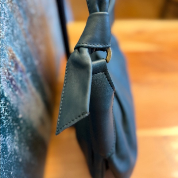 FERCHI Spain Vintage Soft Leather Pleated Hobo Bag: Forest Green (EUC) - Picture 6 of 14